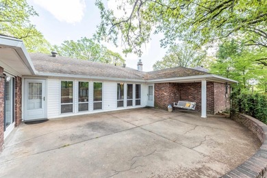 Discover this amazing split floor plan home with TWO primary - photo 18