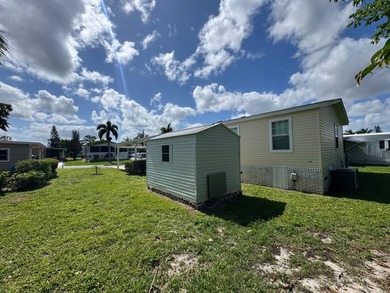BEAUTIFUL HOME, WELL MAINTAINED, WITH 2 BEDROOMS, 2 BATHS - photo 27