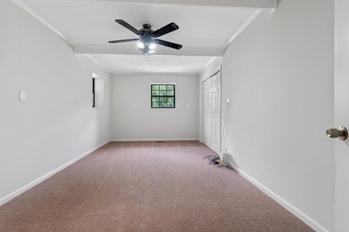Very well-built and meticulously maintained, this 3-bedroom - photo 29