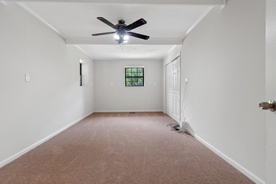 Very well-built and meticulously maintained, this 3-bedroom - photo 30