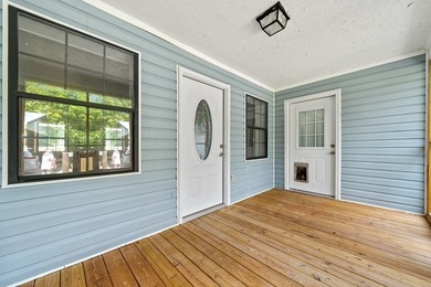 Very well-built and meticulously maintained, this 3-bedroom - photo 38