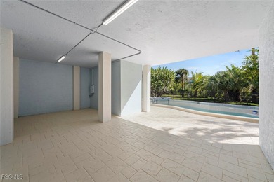 Imagine living on Sanibel Island... within an island. Welcome to