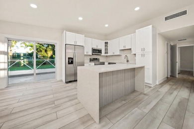 Lake Osborne Home For Sale in Lake Worth Florida