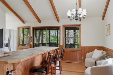 Move right in and start living your mountain dream in this - photo 5