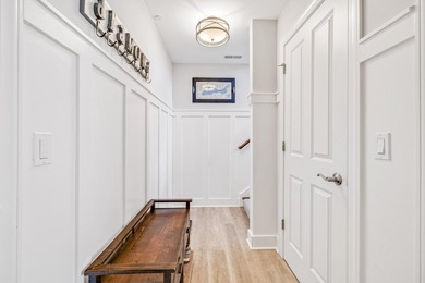 This stunning Fontana townhome offers a bright, open concept - photo 9