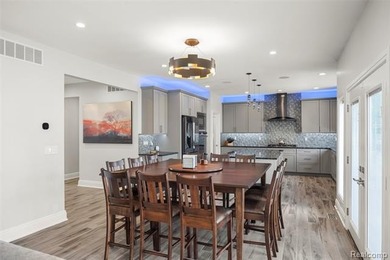 Custom-built waterfront luxury offering approximately 3,504 - photo 14