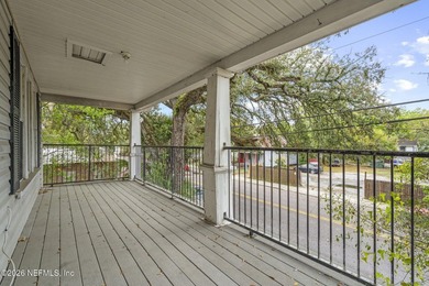 Unlock the potential of this versatile duplex located in a - photo 17
