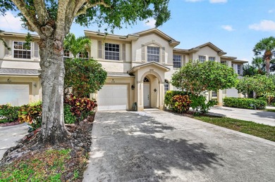 Welcome to this beautifully maintained and RARELY AVAILABLE 4 - photo 3