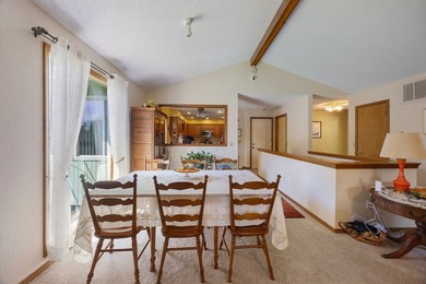 Well maintained home with limited view of Kingswood golf course - photo 8