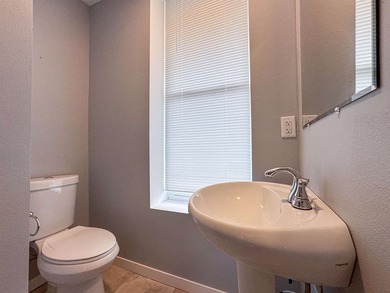 Looking to invest in a property with timeless character and - photo 7