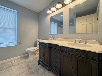Looking to invest in a property with timeless character and - photo 9