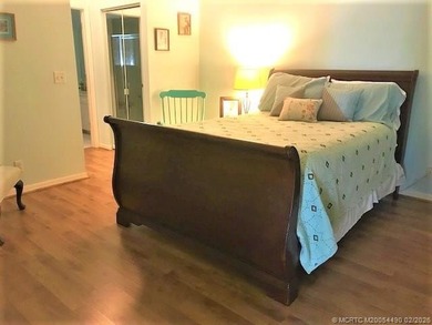 Immaculate and well maintained home in the heart of Palm City - photo 10