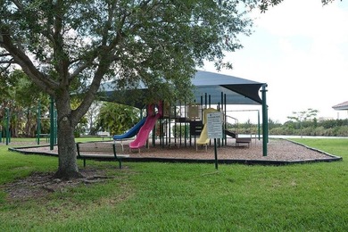 Welcome to this charming all ages, pet friendly, 3-bedroom - photo 25