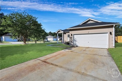 Welcome to 120 Alexander Way, a move-in ready 3-bedroom ranch - photo 5