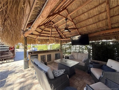 This expansive 2,868 sq. ft. lot offers a desirable layout that - photo 10
