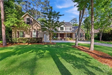 Welcome to luxury living in the highly sought-after Waterways - photo 1