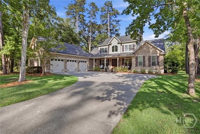 Welcome to luxury living in the highly sought-after Waterways - photo 3