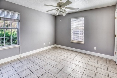Discover this adorable and meticulously maintained 2-bedroom - photo 14