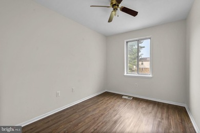 Burdette Homes is proud to present 758 W. Side Drive-a practical - photo 17