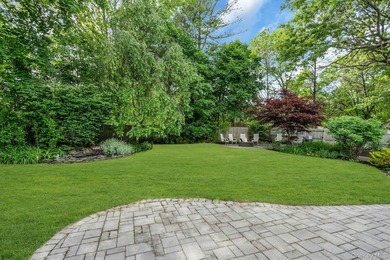 Pristine, Well Maintained Ranch Nestled on .27 Acres. Spacious - photo 22