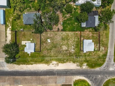 Just a few blocks from the charm of Historic Downtown Rockport - photo 25
