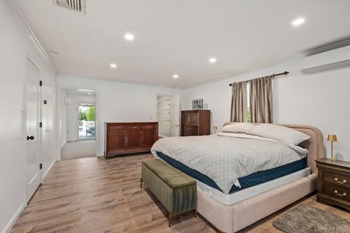 Welcome to a truly exceptional luxury residence, where refined - photo 26