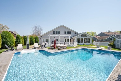Welcome to a truly exceptional luxury residence, where refined - photo 37