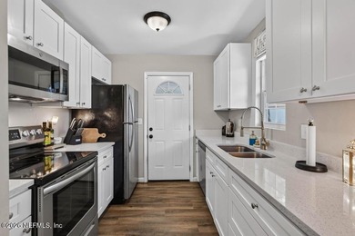 Welcome home to this charming brick beauty nestled on an - photo 8