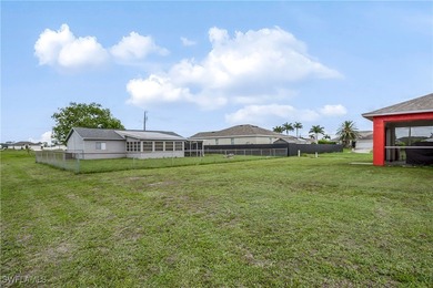 LOOK NO FURTHER, BEST DEAL IN CAPE CORAL!!! Home is currently - photo 5