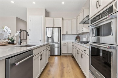 COMPLETED. UPGRADED. MOVE-IN READY. WHY WAIT TO BUILD? - photo 7