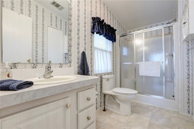 Offers sturdy 2x6 construction. Fully furnished residence - photo 11