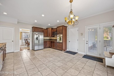 Discover the best of both worlds! This beautiful 3-bedroom, 2 - photo 13