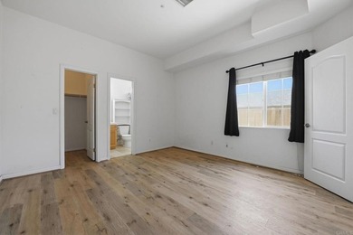 Newer three level Townhome, one block to the fabulous La Costa - photo 14