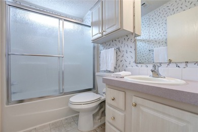 Offers sturdy 2x6 construction. Fully furnished residence - photo 14