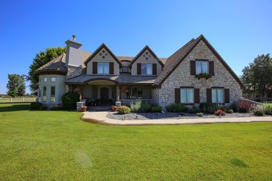 Welcome to your dream sanctuary, where the harmony of nature - photo 15