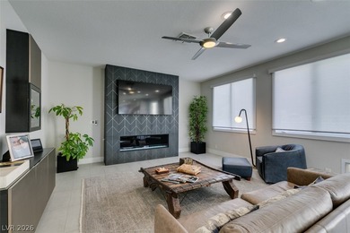 STUNNING RECENTLY RENOVATED CONTEMPORARY HOME ON AN OVERSIZED - photo 16