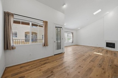 Newer three level Townhome, one block to the fabulous La Costa - photo 16
