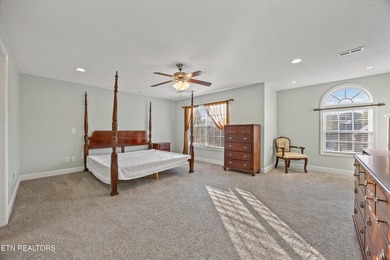 Discover the best of both worlds! This beautiful 3-bedroom, 2 - photo 17