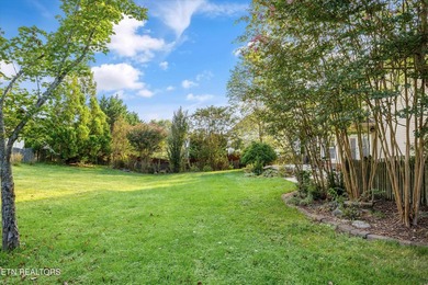 Discover the best of both worlds! This beautiful 3-bedroom, 2 - photo 32