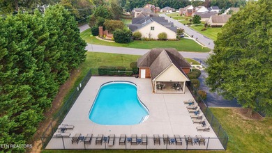 Discover the best of both worlds! This beautiful 3-bedroom, 2 - photo 35