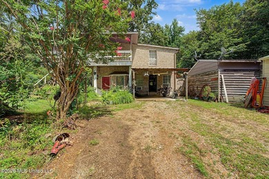 Opportunity awaits on this 3.1-acre property offering endless - photo 2