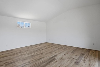 Newer three level Townhome, one block to the fabulous La Costa - photo 42