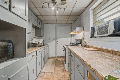 Opportunity awaits on this 3.1-acre property offering endless - photo 8