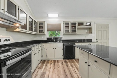 Nestled along the scenic Pascagoula River, this beautiful - photo 7