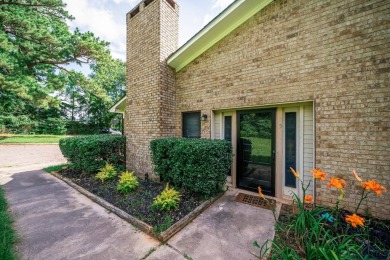 Lake Townhome/Townhouse For Sale in Gladewater, Texas