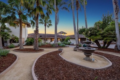 The view is the headline. Expansive. Unforgettable - photo 2