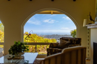 The view is the headline. Expansive. Unforgettable - photo 10
