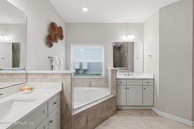 Experience the ultimate golf lifestyle in this stunning - photo 26