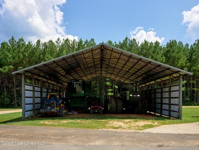 If you've been looking for a turnkey hunting, farming, or - photo 28