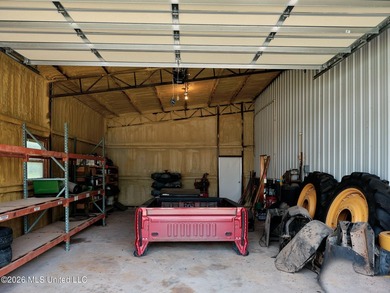 If you've been looking for a turnkey hunting, farming, or - photo 30